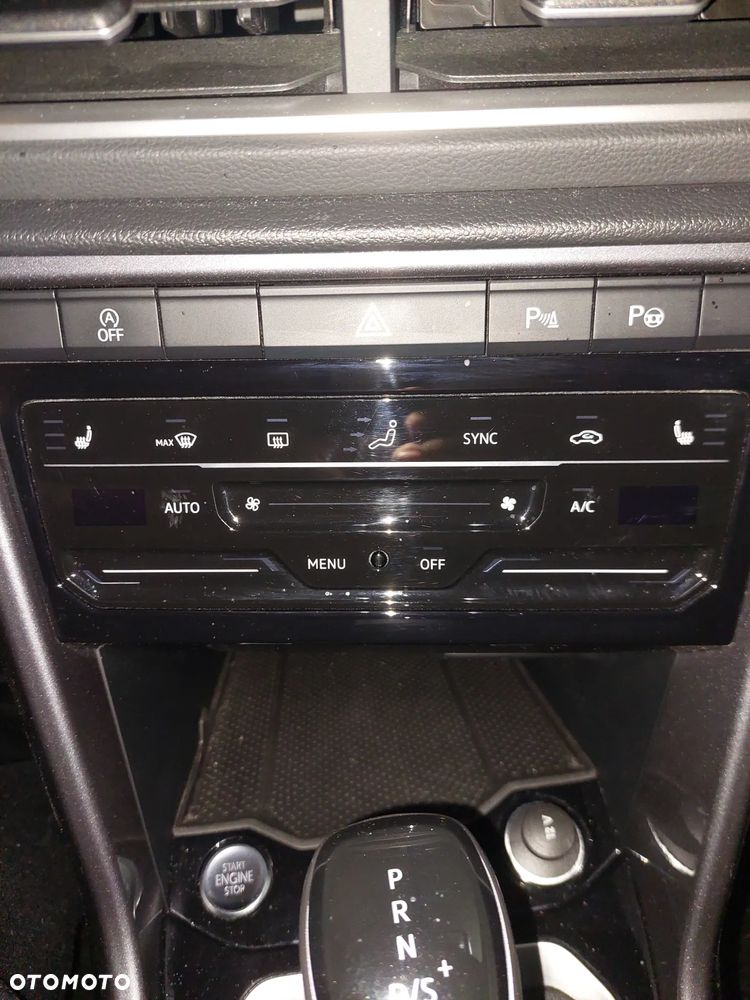 Volkswagen T-Roc 1.5 TSI Style DSG - 11