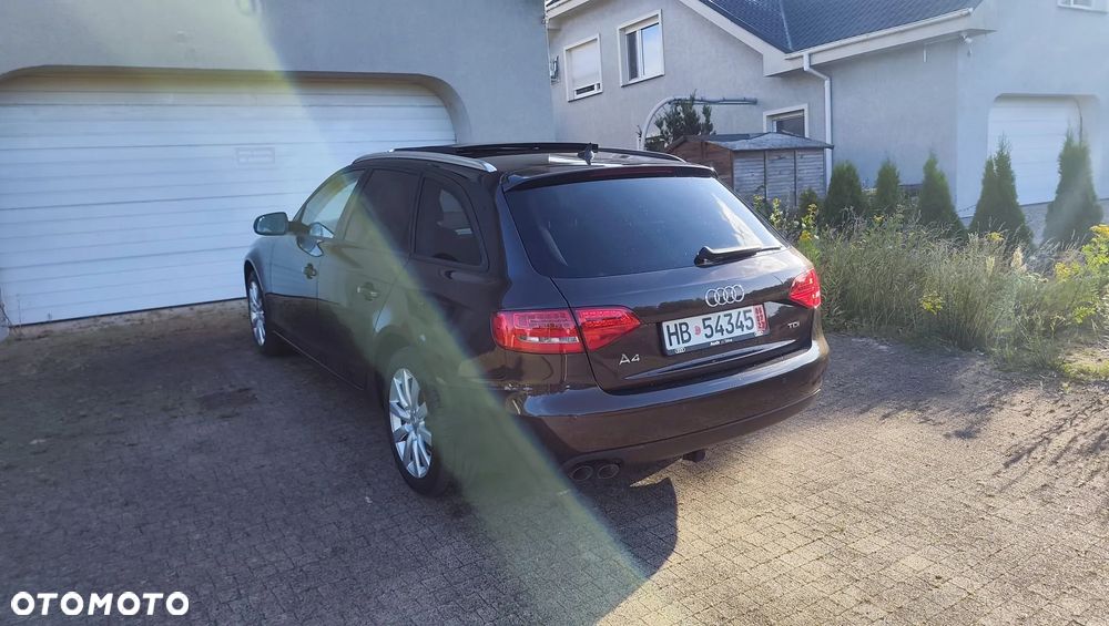 Audi A4 Avant - 19