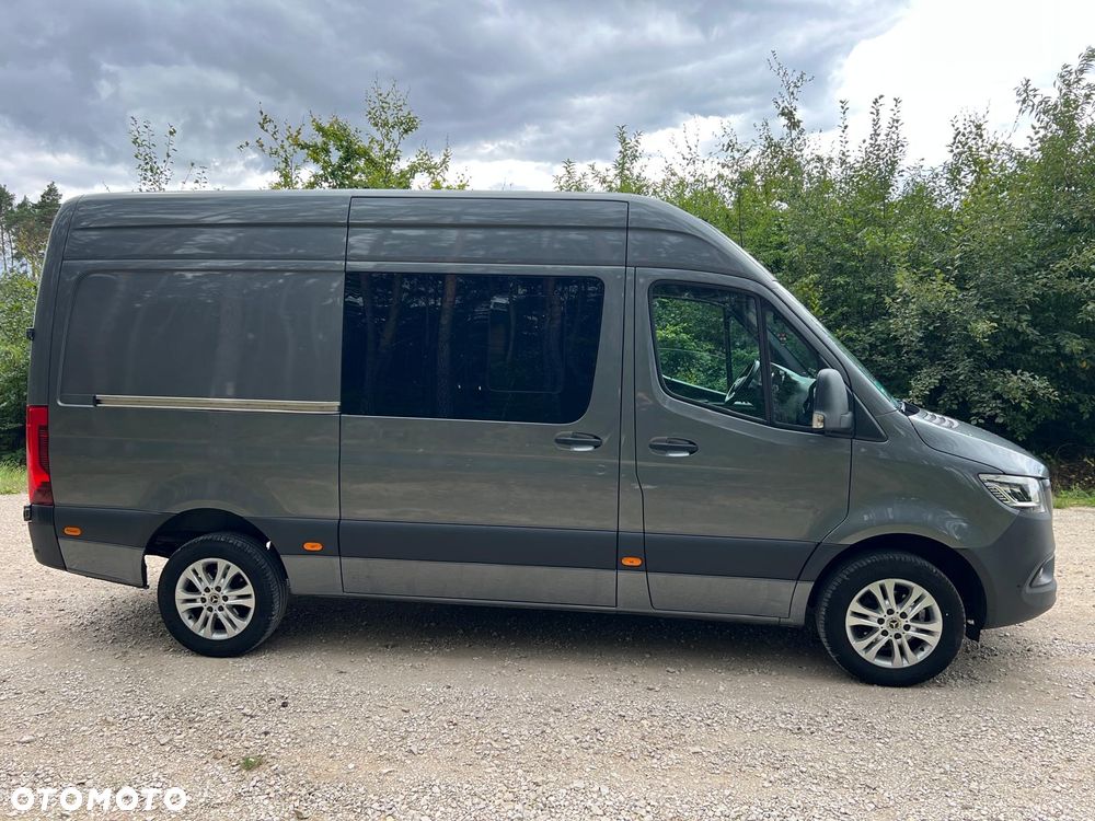 Mercedes-Benz Sprinter 319 V6 - 4
