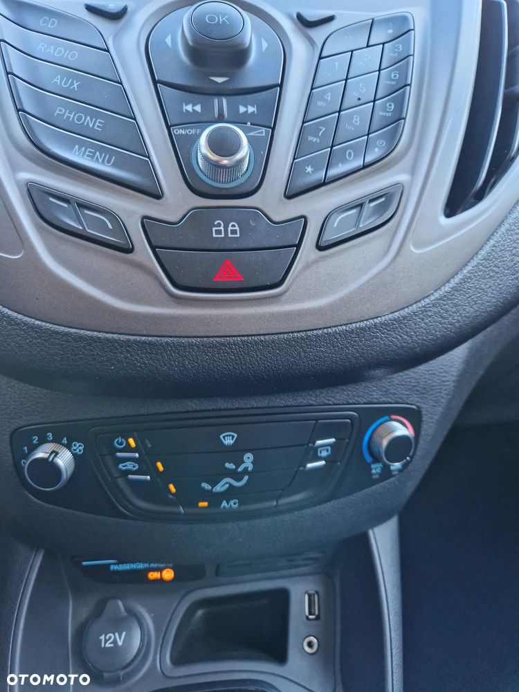 Ford Tourneo Courier 1.5 TDCi S&S Ambiente - 15