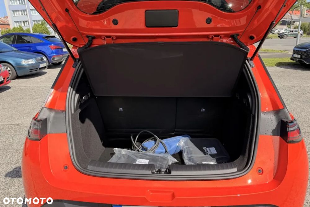 BYD Dolphin Boost E-CVT - 12