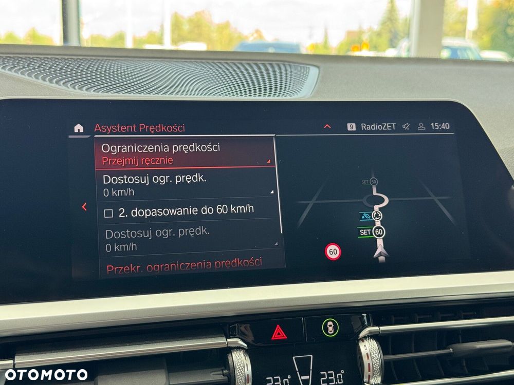 BMW Seria 3 320e Sport Line - 34