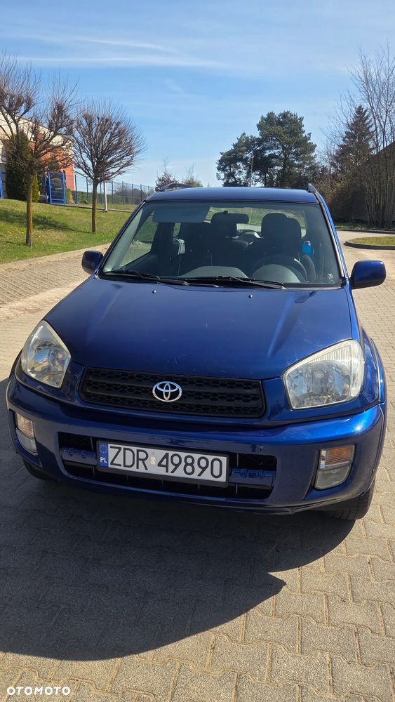 Toyota RAV4 - 2