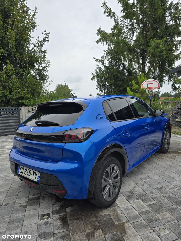 Peugeot 208 Allure - 1