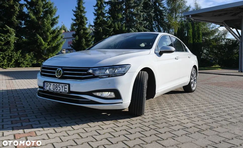 Volkswagen Passat 2.0 TSI Business DSG - 2