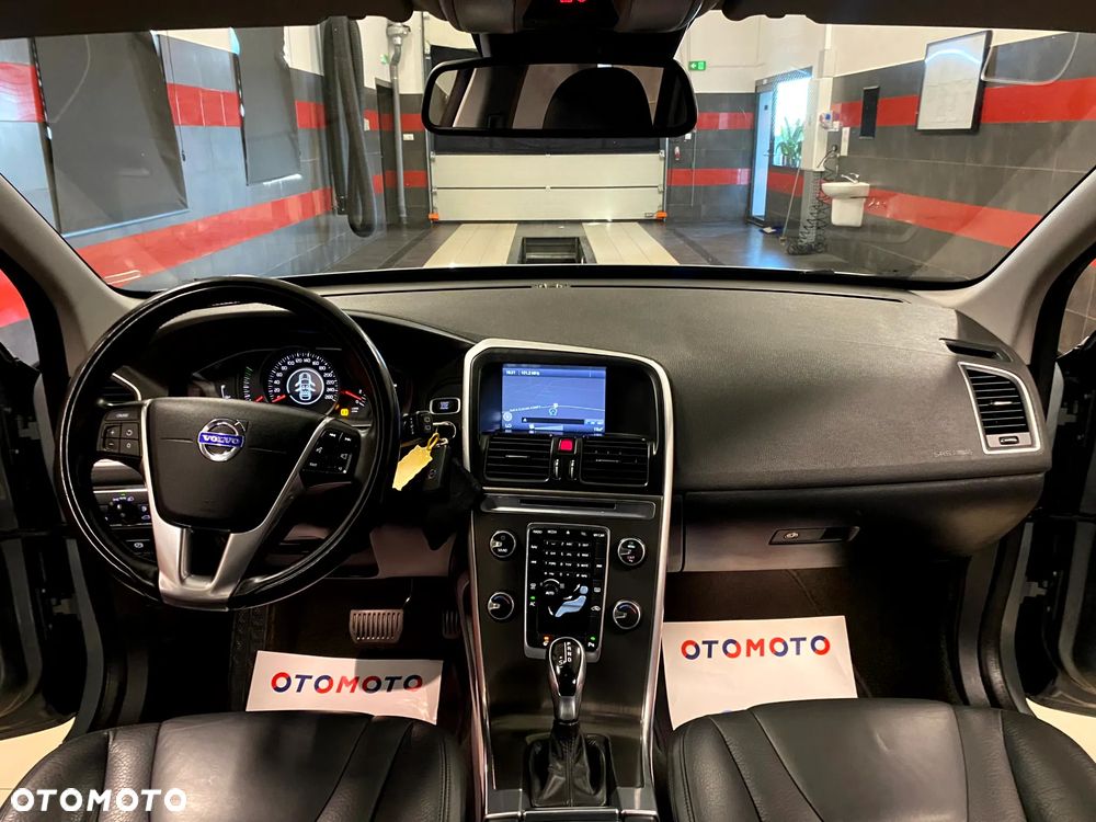 Volvo XC 60 D3 Geartronic Summum - 14