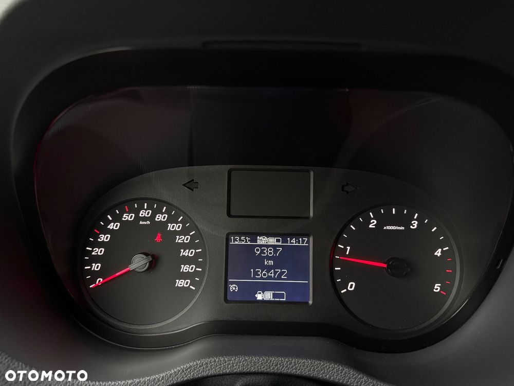 Mercedes-Benz Sprinter 317 - 19