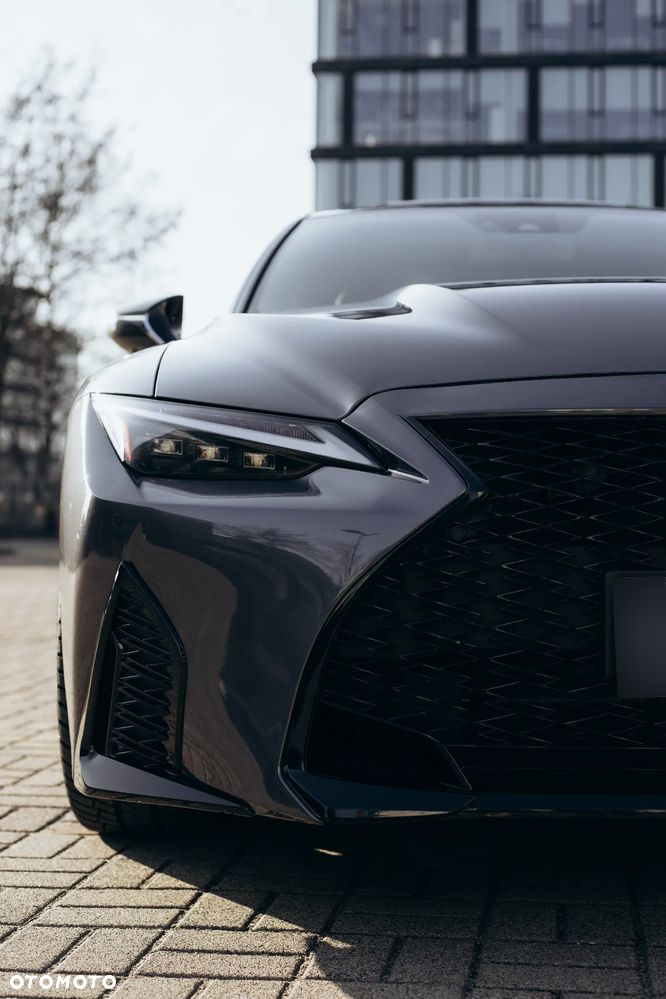 Lexus IS - 9