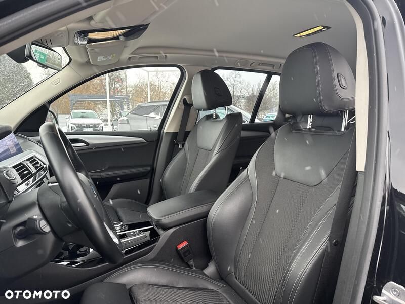 BMW X3 xDrive20d - 15