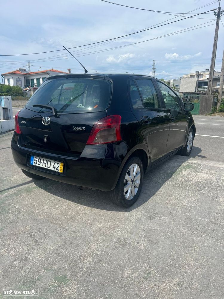 Toyota Yaris 1.4 D-4D AC - 7