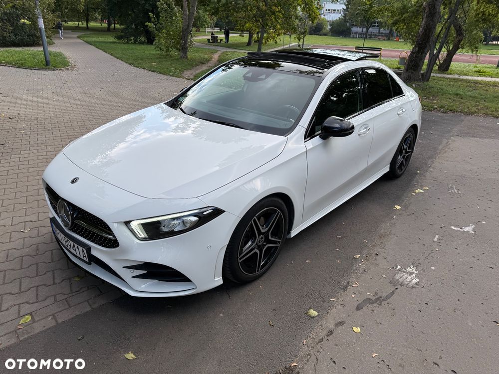 Mercedes-Benz Klasa A 200 AMG Line 7G-DCT - 3