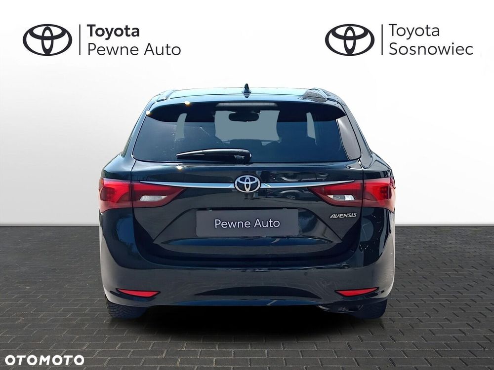 Toyota Avensis - 5