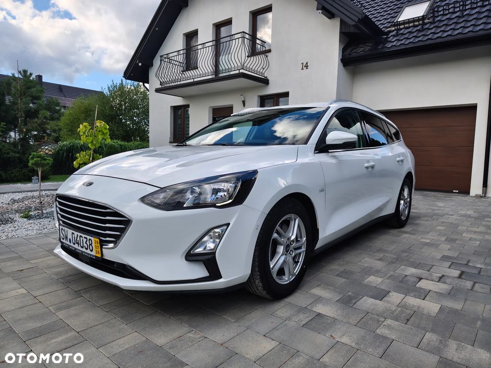 Ford Focus - 36
