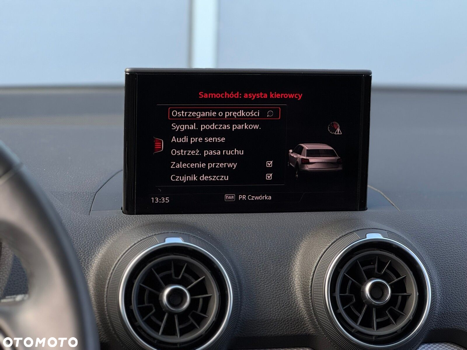 Audi Q2 - 19
