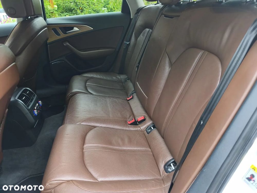 Audi A6 Avant 2.0 TDI Multitronic - 30