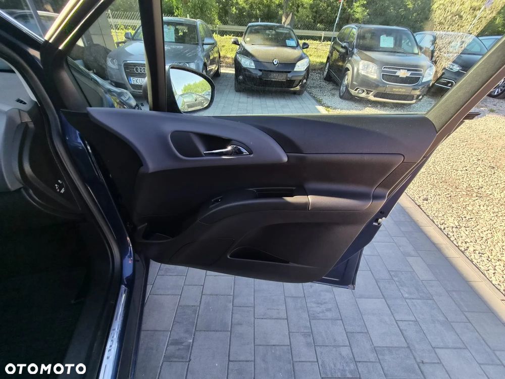 Opel Meriva 1.4 Color Edition - 20