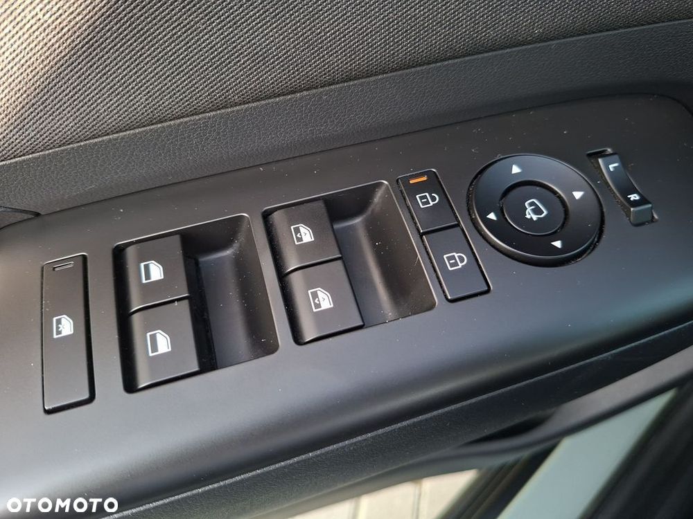 Hyundai Kona 1.6 GDI Hybrid Executive DCT - 24