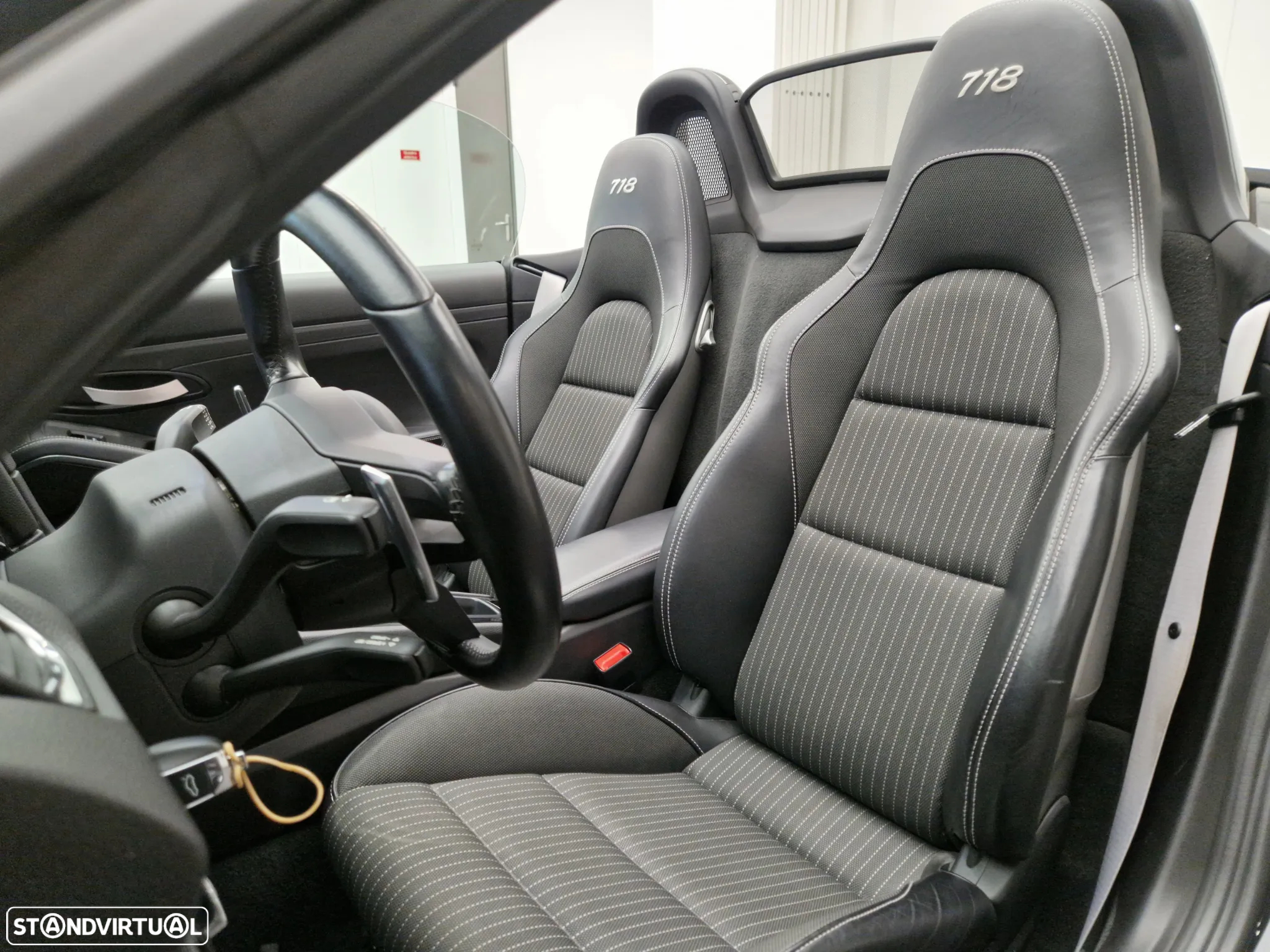 Porsche 718 Boxster 2.0 T PDK - 20