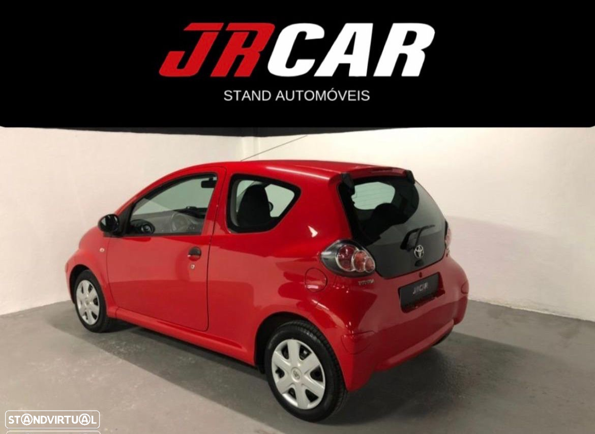 Toyota Aygo 1.0 + AC - 9