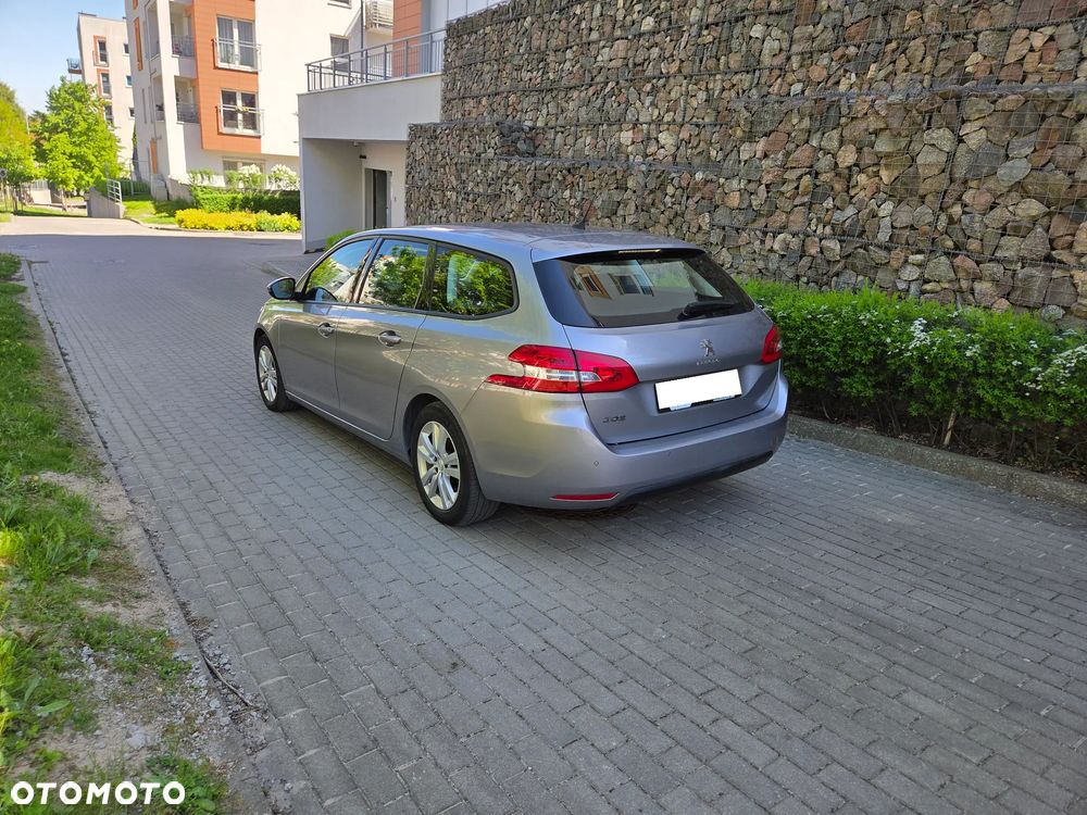 Peugeot 308 1.2 PureTech Allure Pack S&S - 6