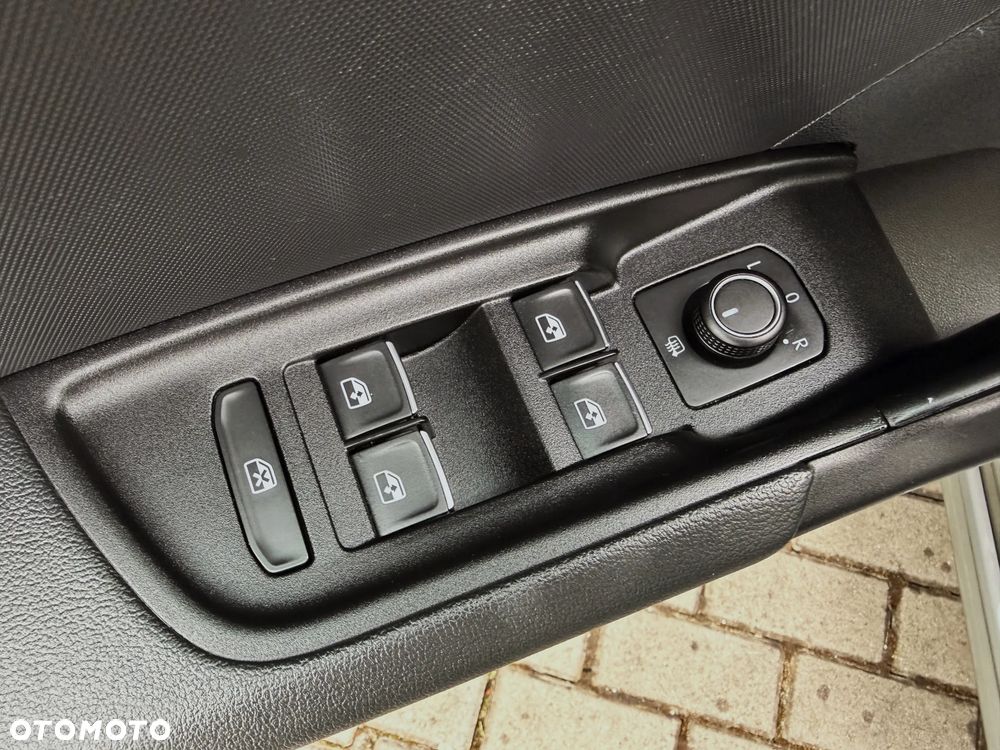 Audi A1 Sportback 30 TFSI S line - 31