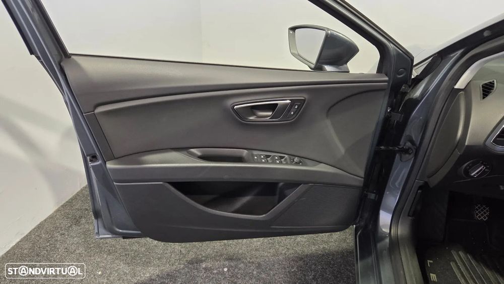 SEAT Leon 1.6 TDI Style S/S - 42