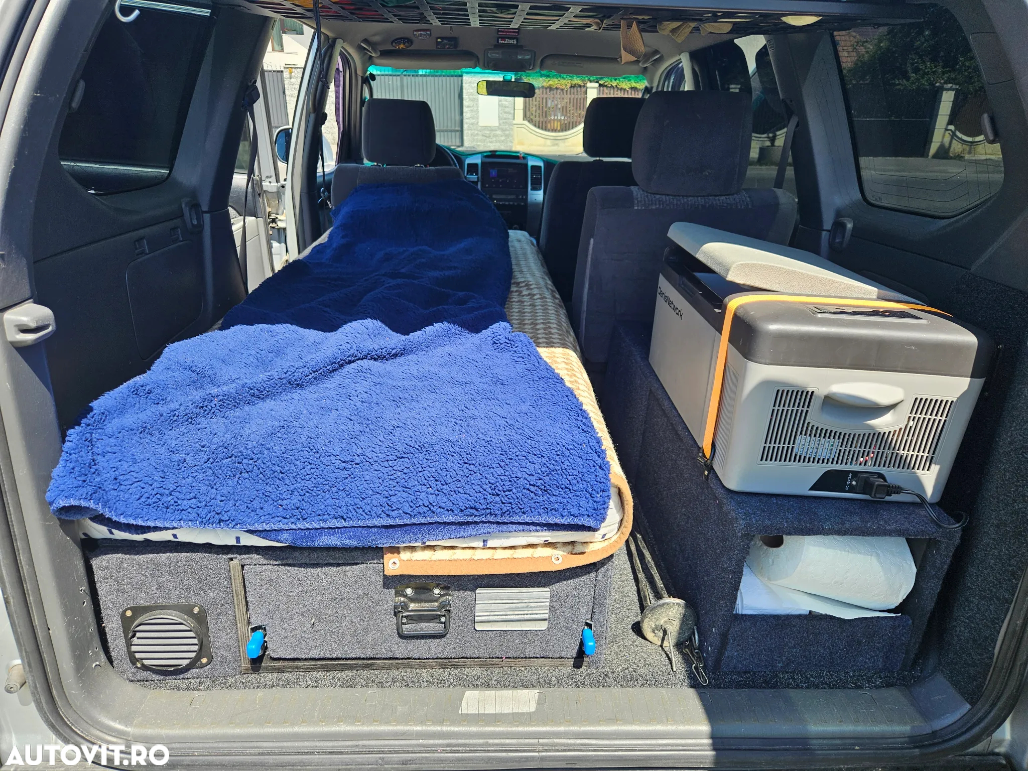 Toyota Land Cruiser - 7