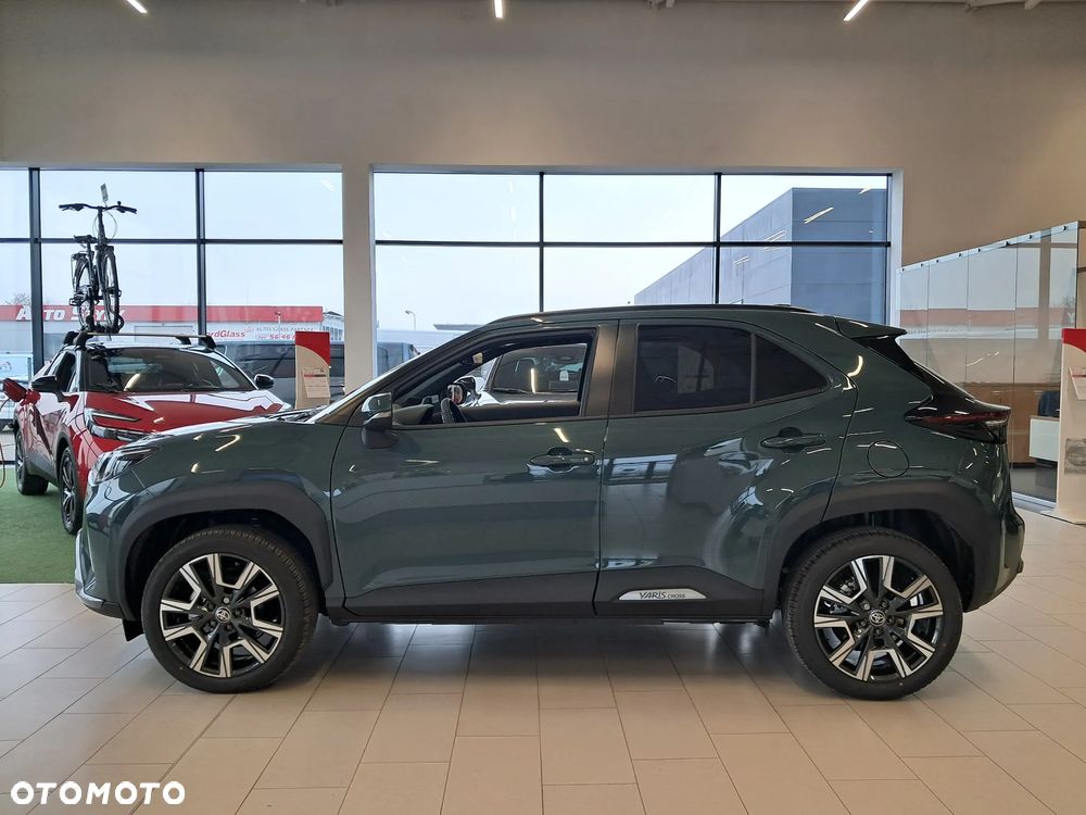 Toyota Yaris Cross Hybrid 1.5 Executive - 3