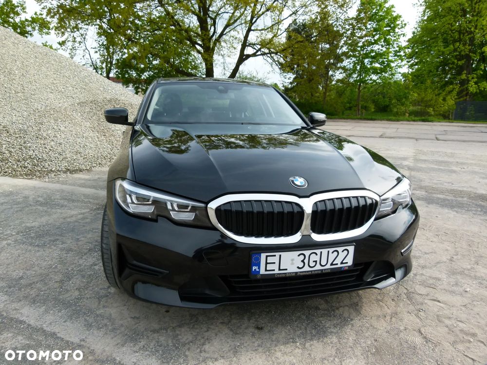 BMW Seria 3 320d Efficient Dynamics - 6
