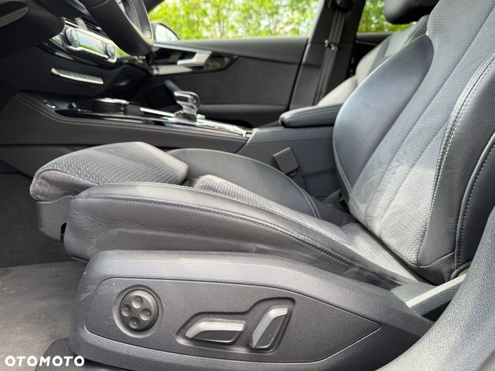 Audi A4 Limousine 45 TFSI mHEV Quattro S Line S tronic - 15