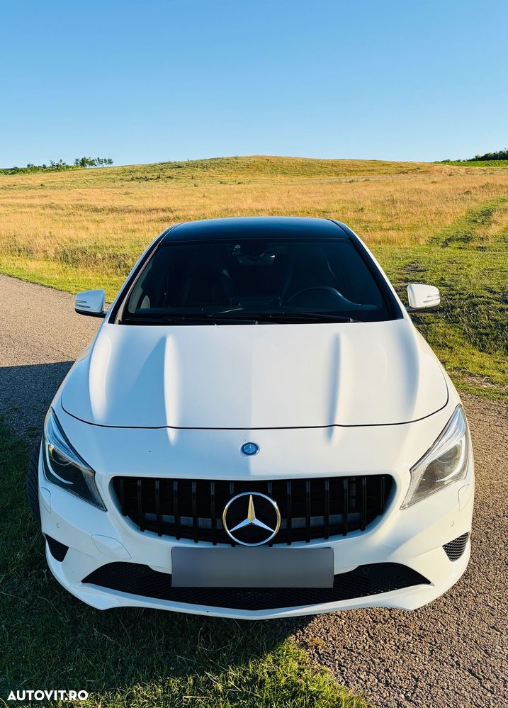 Mercedes-Benz CLA 200 Shooting Brake 7G-DCT AMG Line - 18