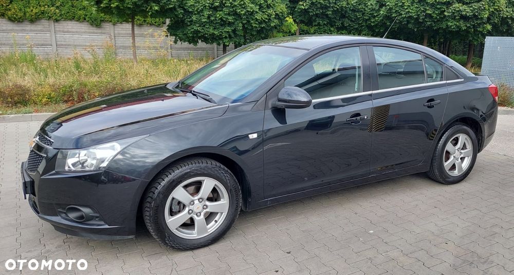 Chevrolet Cruze 1.8 LT+ - 19