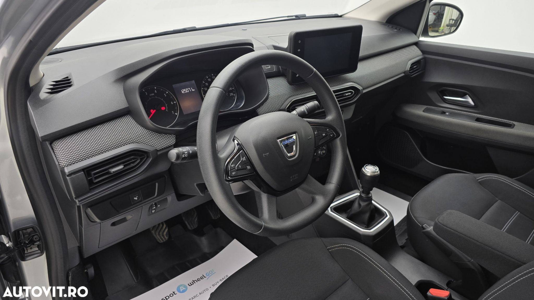 Dacia Logan TCe 90 MT5 Comfort - 13