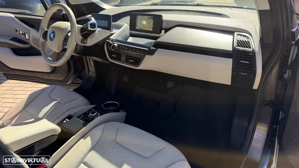 BMW i3 (60 Ah) - 10