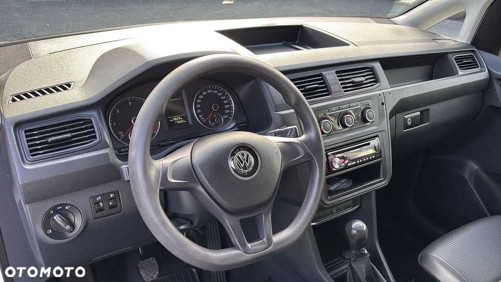 Volkswagen Caddy - 11