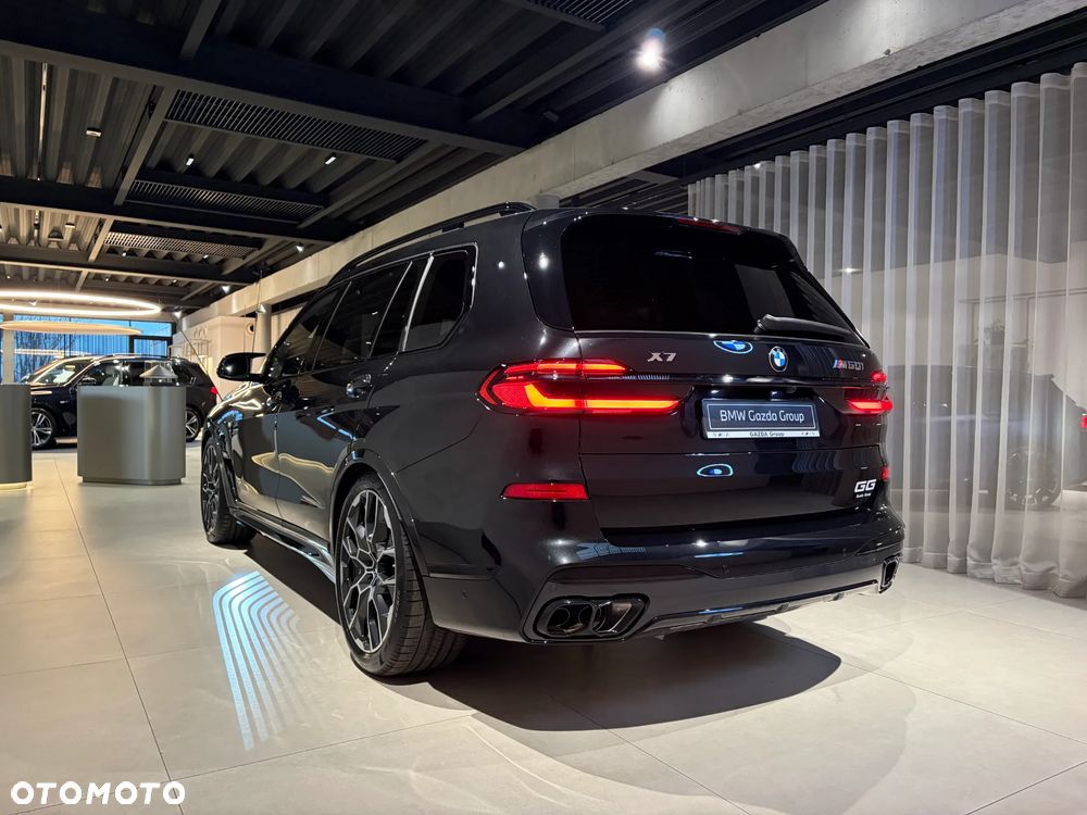BMW X7 - 6