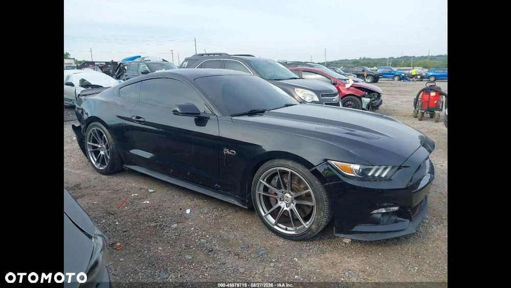 Ford Mustang 5.0 V8 GT - 6
