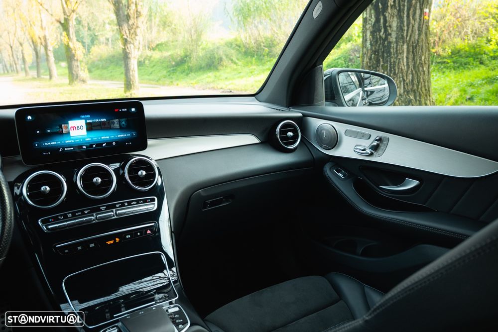 Mercedes-Benz GLC 300 de 4Matic 9G-TRONIC AMG Line Plus - 31
