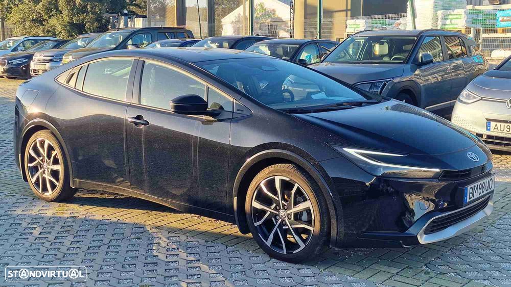 Toyota Prius 2.0 Plug-in Luxury - 1