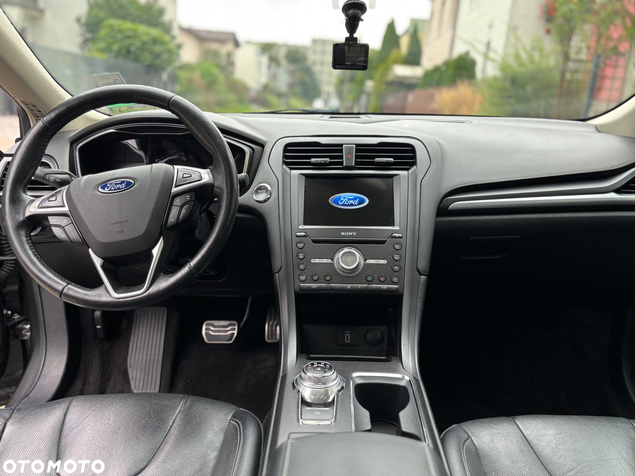 Ford Fusion 2.0 EcoBoost Titanium - 27