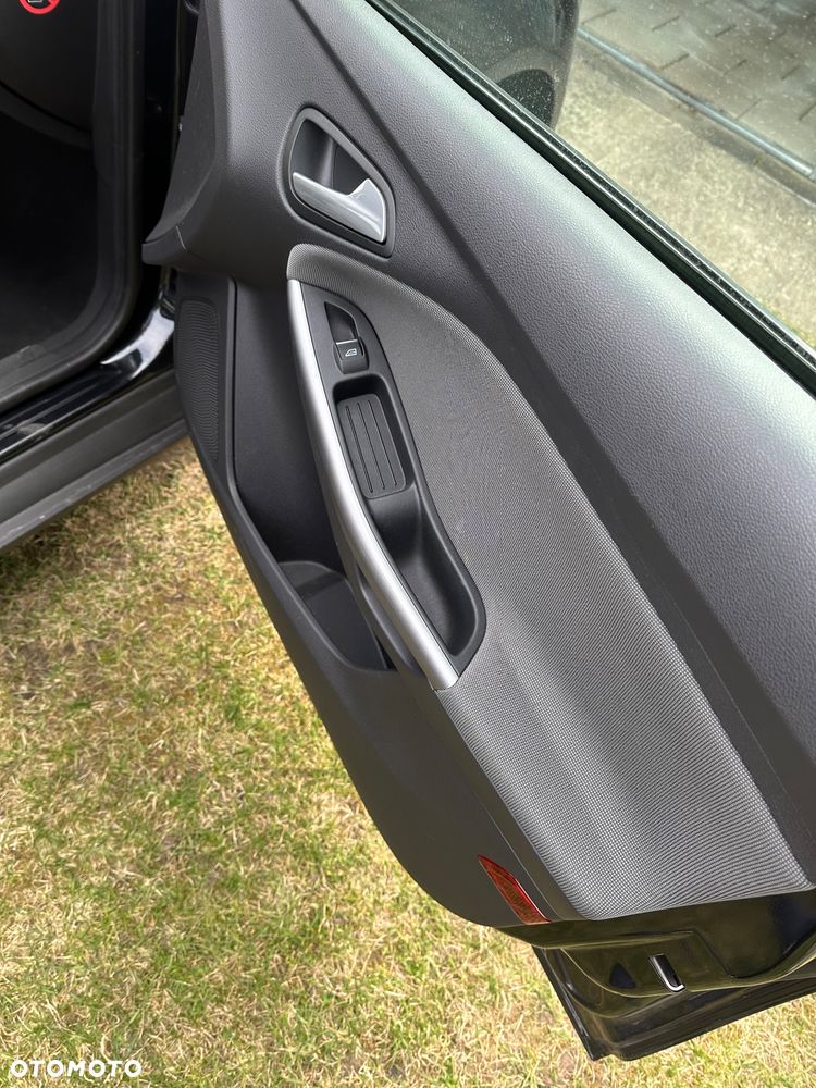 Ford Focus 1.0 EcoBoost Start-Stopp-System TREND - 31