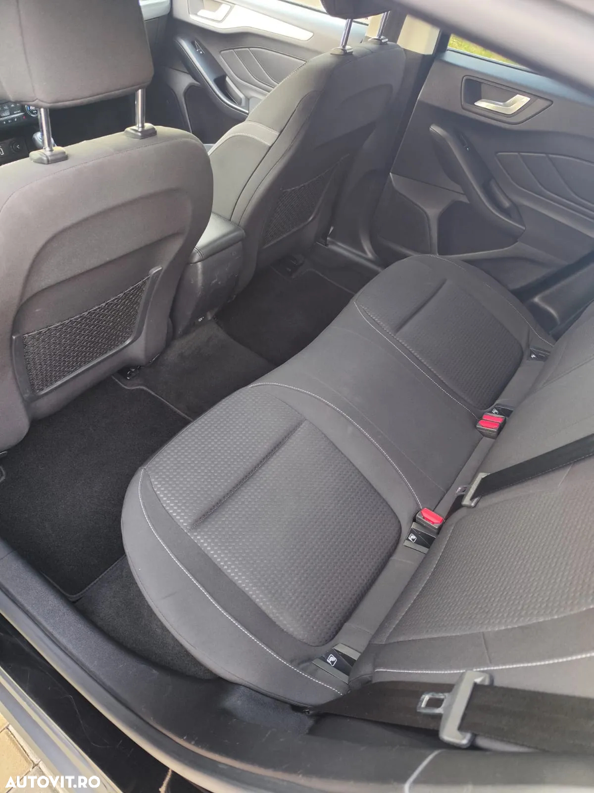 Ford Focus Turnier 1.0 EcoBoost Start-Stopp-System COOL&CONNECT - 11