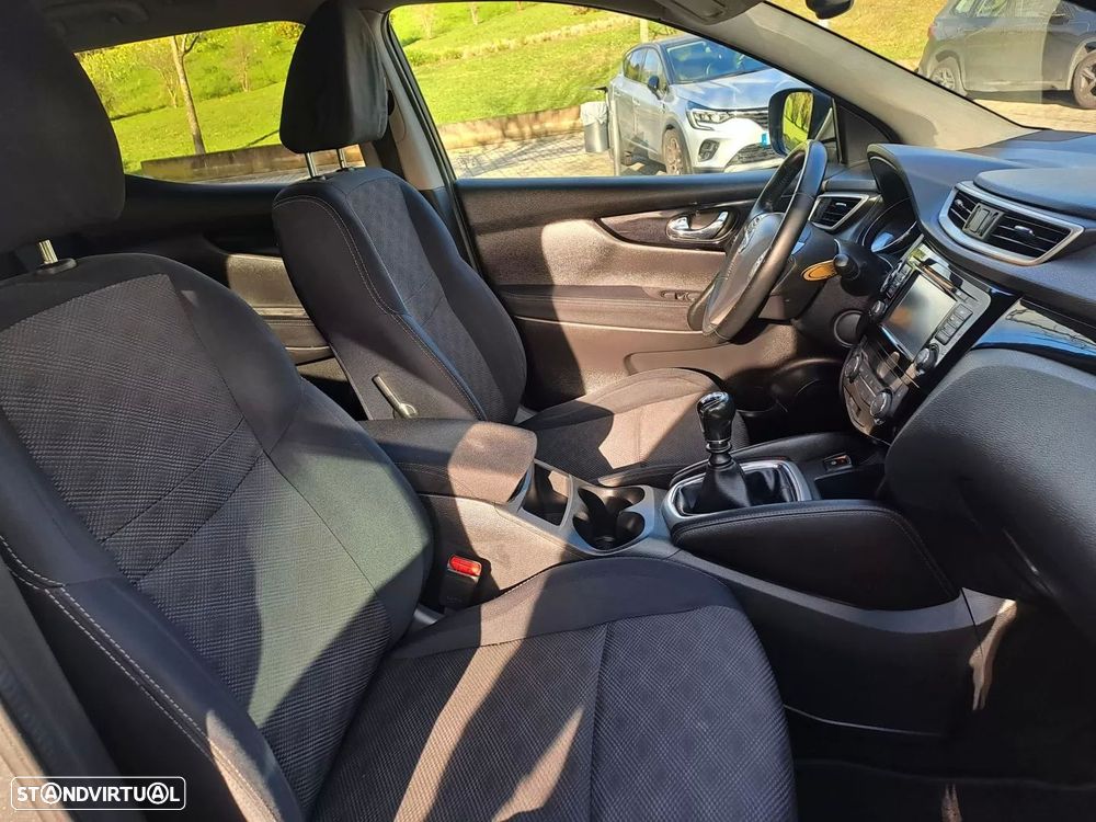 Nissan Qashqai 1.5 dCi Tekna Premium - 25