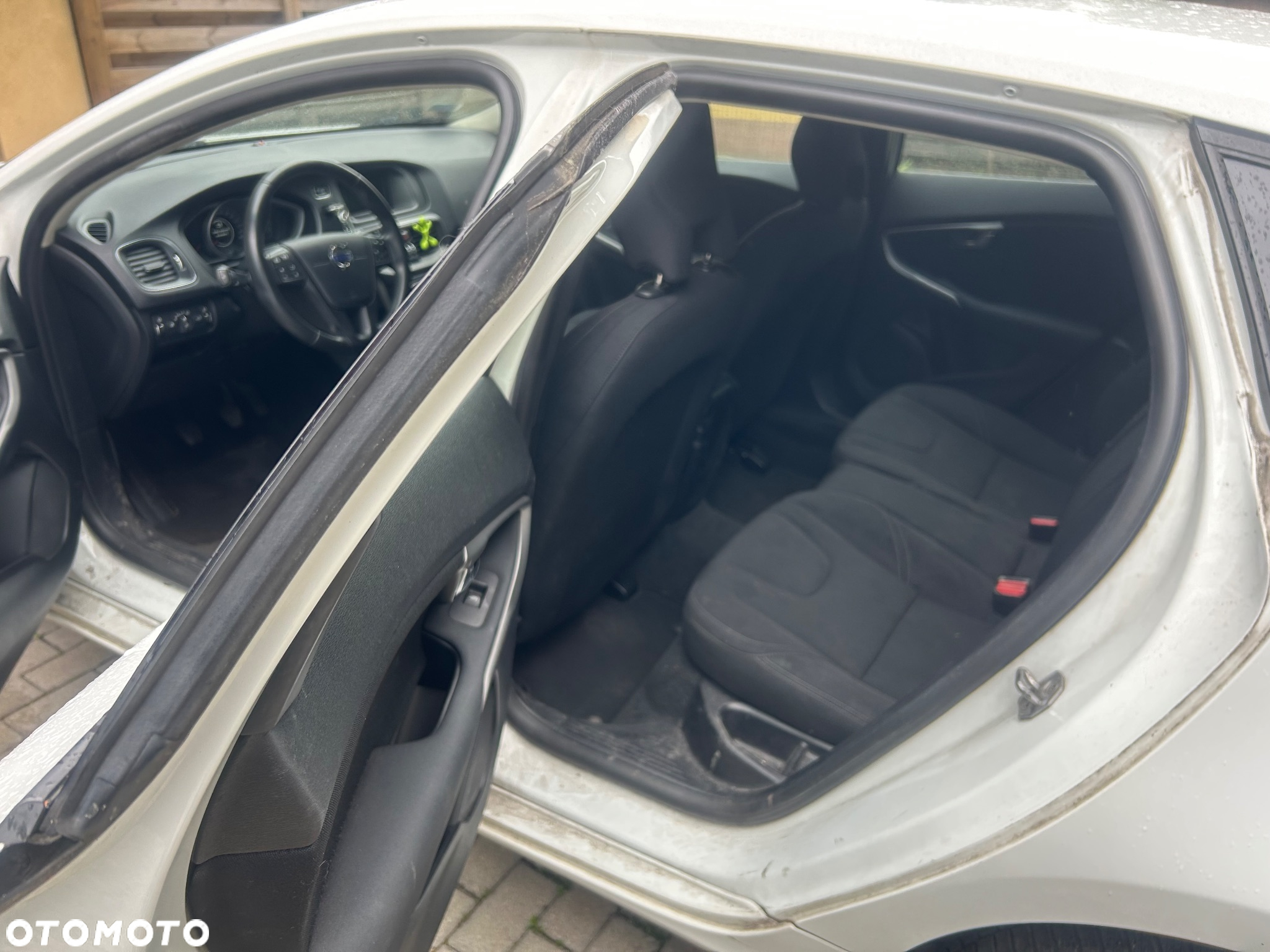 Volvo V40 T3 Drive-E Kinetic - 12
