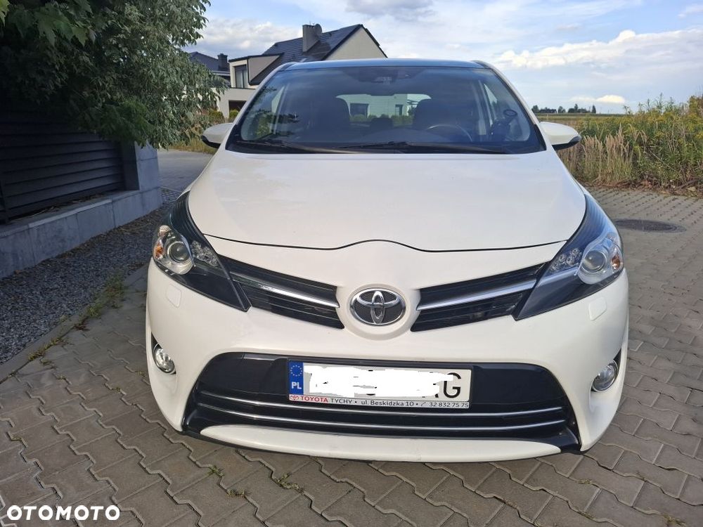 Toyota Verso 1.8 Premium MS - 8