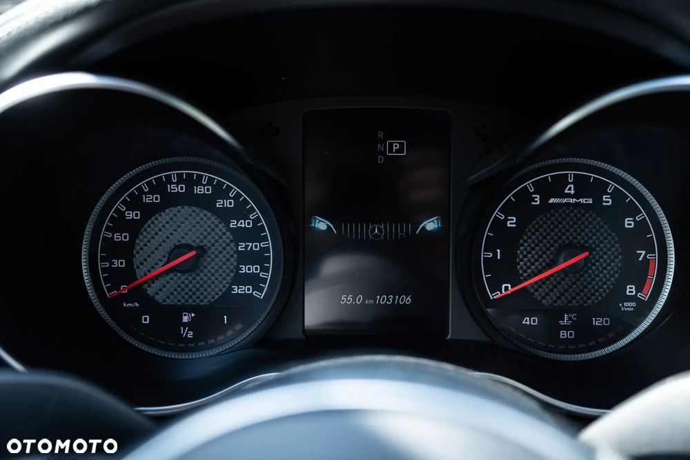 Mercedes-Benz Klasa C AMG 63 AMG Speedshift 7G-MCT - 31