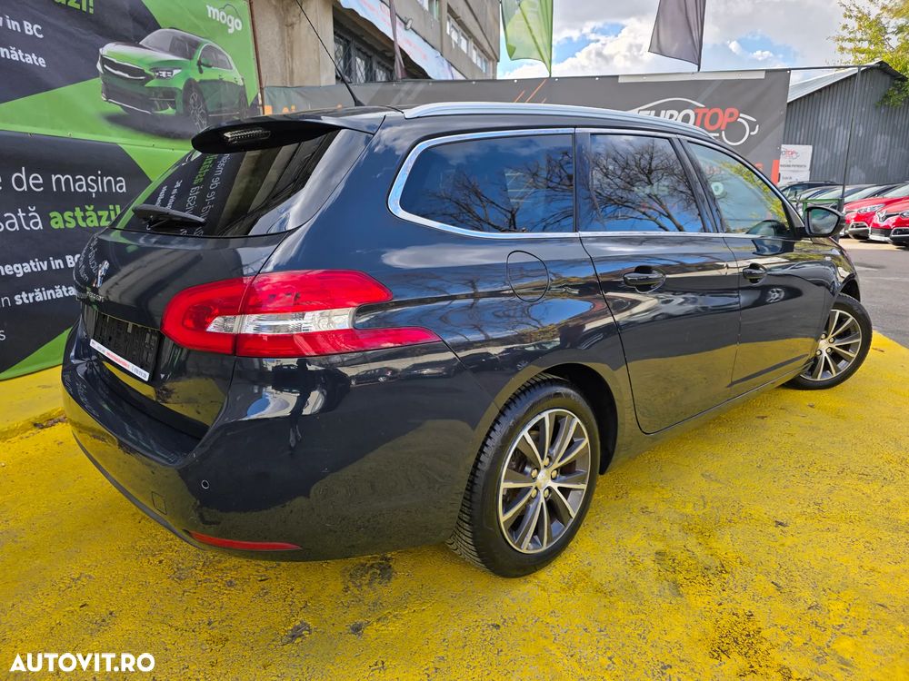 Peugeot 308 1.2 L PureTech Turbo S&S Allure - 7