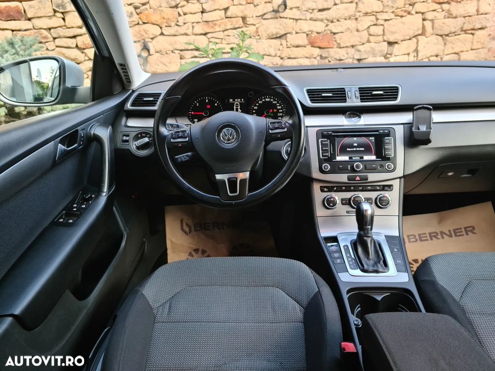 Volkswagen Passat Variant 2.0 TDI DSG BlueMotion Technology Comfortline - 8