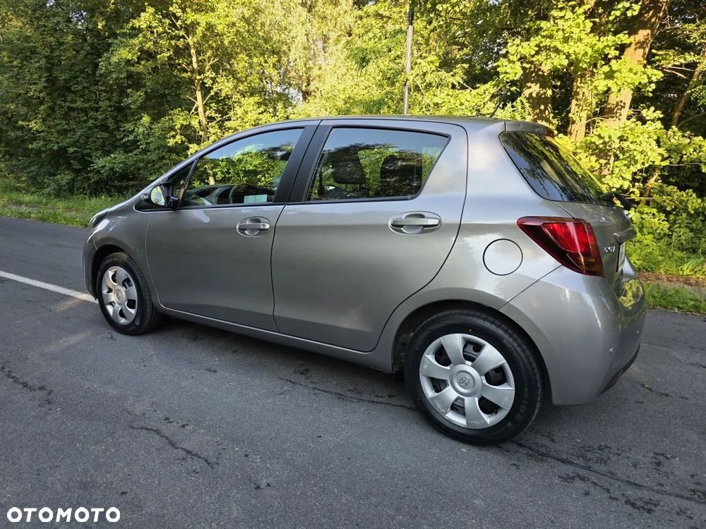 Toyota Yaris 1.33 Premium MS - 30