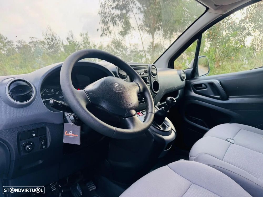 Peugeot Partner 1.6 HDi Confort - 17